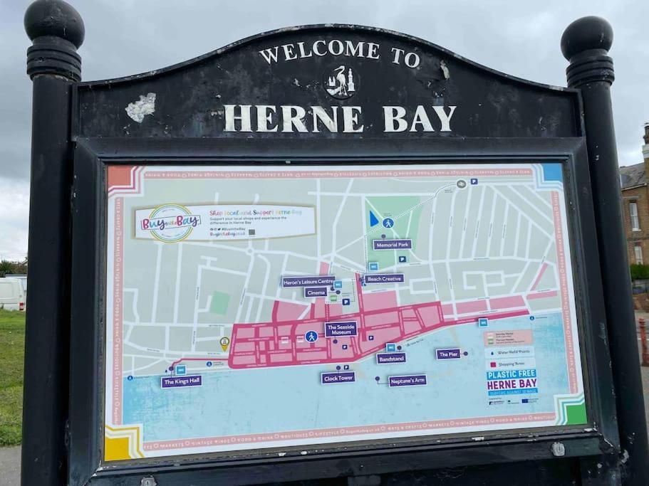 Herne Bay Central - 2 Minutes From Beach Apartment Exteriér fotografie